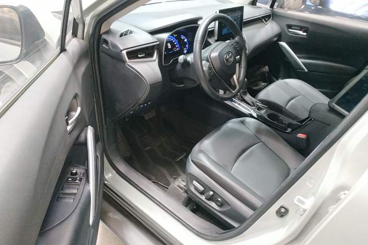 Used Toyota Corolla Cross 2022 2.0L Flagship Edition Driver Seat