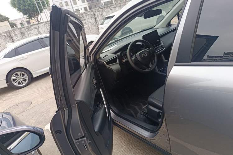 Used Toyota Corolla Cross 2022 2.0L Elite Edition Driver Seat