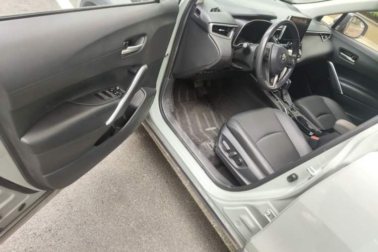 Used Toyota Corolla Cross 2022 2.0L Flagship Edition Driver Seat