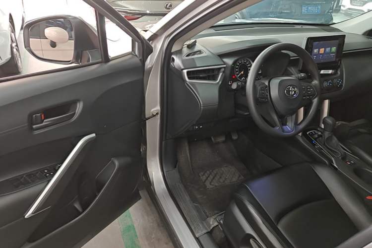 Used Toyota Corolla Cross 2022 2.0L Pioneer Edition Driver Seat