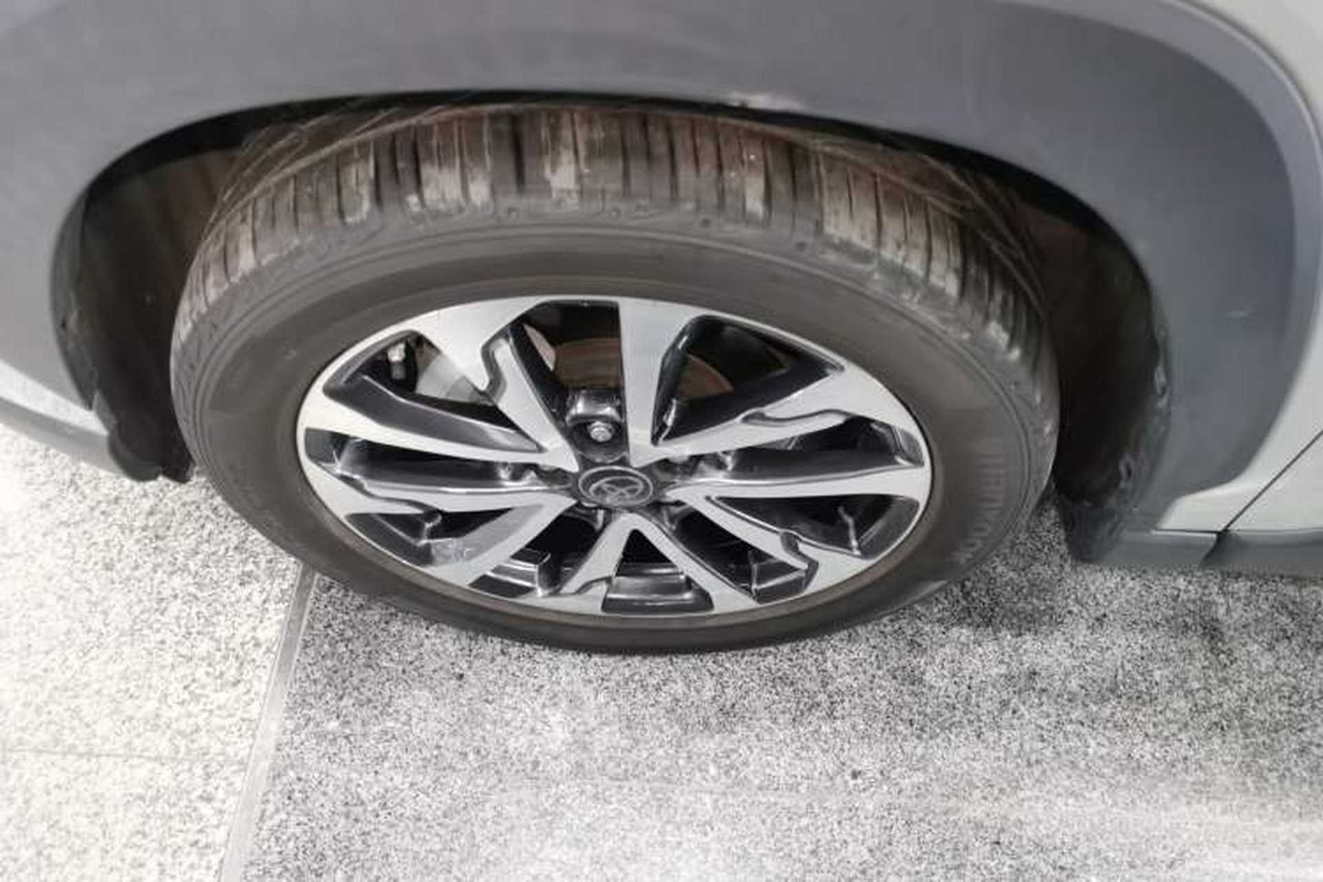 Used Toyota Corolla Cross 2022 2.0L Flagship Edition Exterior 4
