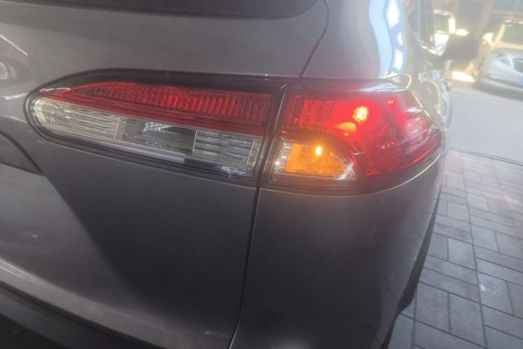 Used Toyota Corolla Cross 2022 2.0L Elite Edition Exterior 6
