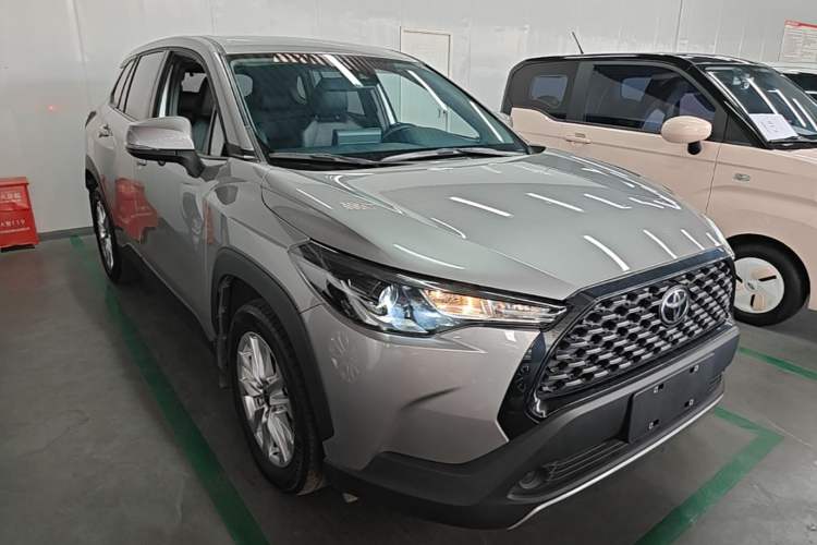 Used Toyota Corolla Cross 2022 2.0L Pioneer Edition Front Right 45 Deg