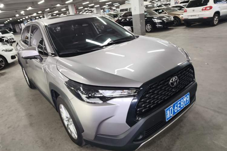 Used Toyota Corolla Cross 2022 2.0L Deluxe Edition Front Right 45 Deg
