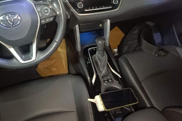 Used Toyota Corolla Cross 2022 2.0L Flagship Edition Gear Lever