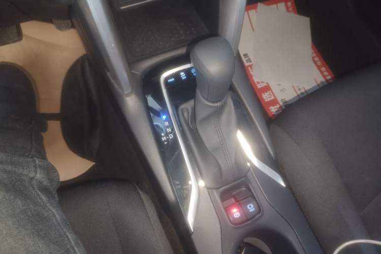 Used Toyota Corolla Cross 2022 2.0L Elite Edition Gear Lever