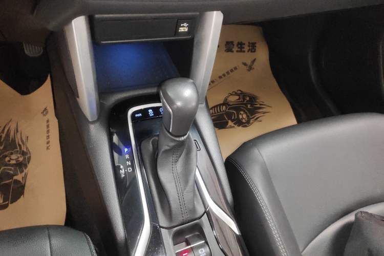 Used Toyota Corolla Cross 2022 2.0L Flagship Edition Gear Lever
