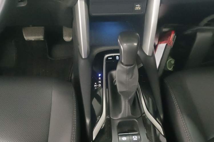 Used Toyota Corolla Cross 2022 2.0L Flagship Edition Gear Lever