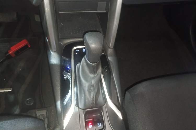 Used Toyota Corolla Cross 2022 2.0L Pioneer Edition Gear Lever