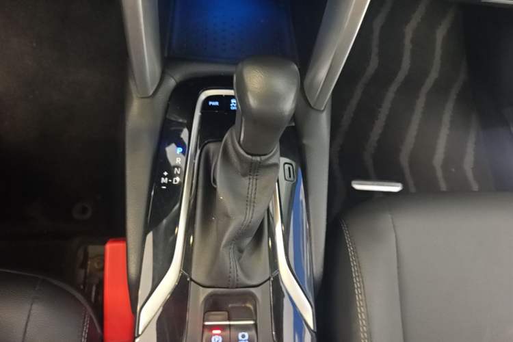 Used Toyota Corolla Cross 2022 2.0L Flagship Edition Gear Lever
