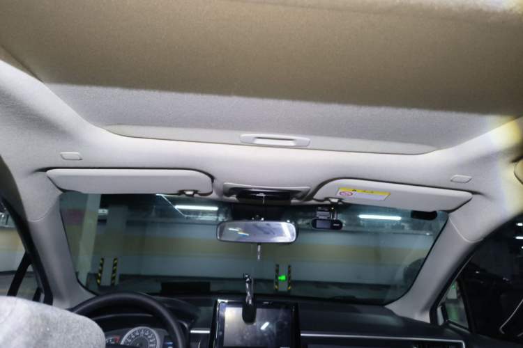 Used Toyota Corolla Cross 2022 2.0L Elite Edition Headliner