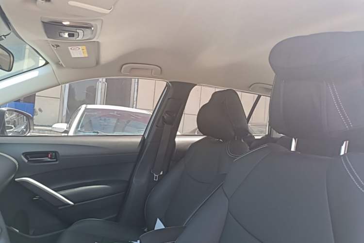 Used Toyota Corolla Cross 2022 2.0L Pioneer Edition Headliner