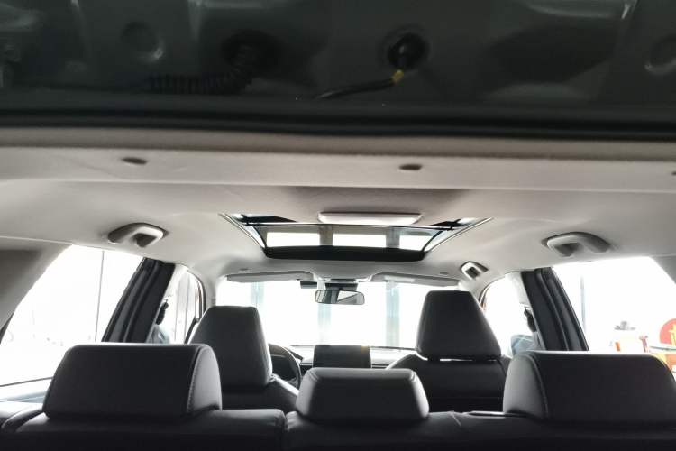 Used Toyota Corolla Cross 2022 2.0L Flagship Edition Headliner