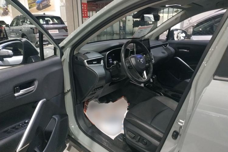 Used Toyota Corolla Cross 2022 2.0L Flagship Edition Interior 3