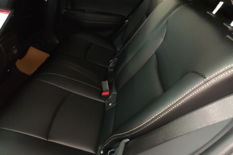 Used Toyota Corolla Cross 2022 2.0L Luxury Edition Interior 4