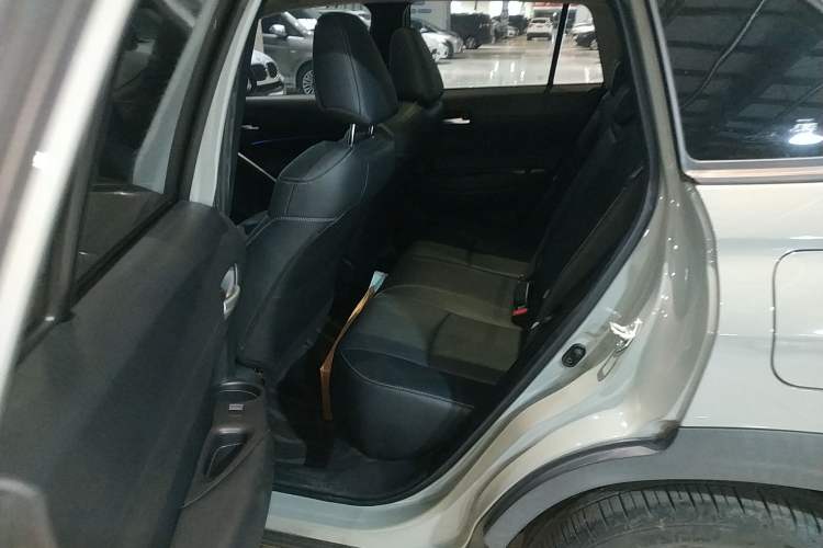 Used Toyota Corolla Cross 2022 2.0L Flagship Edition Interior 4
