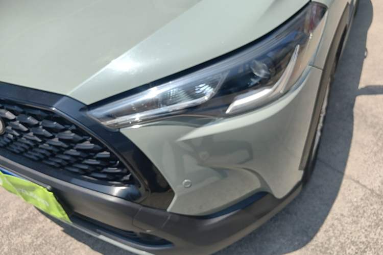 Used Toyota Corolla Cross 2022 2.0L Elite Edition Left Front Headlight