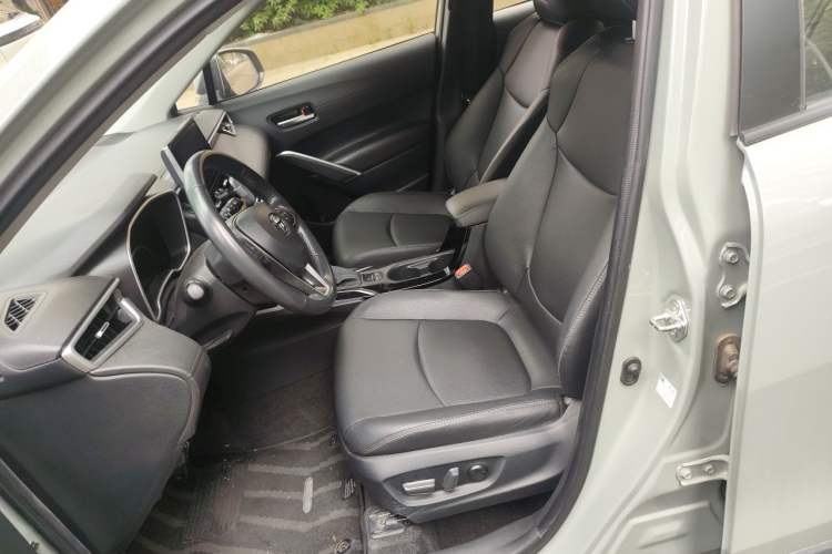 Used Toyota Corolla Cross 2022 2.0L Flagship Edition Left Front Seat