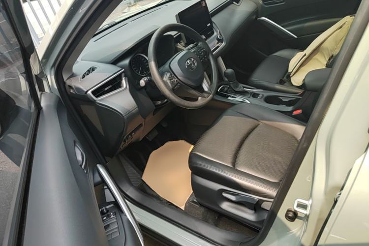 Used Toyota Corolla Cross 2022 2.0L Elite Edition Left Front Seat