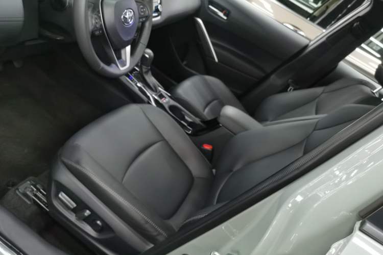 Used Toyota Corolla Cross 2022 2.0L Flagship Edition Left Front Seat