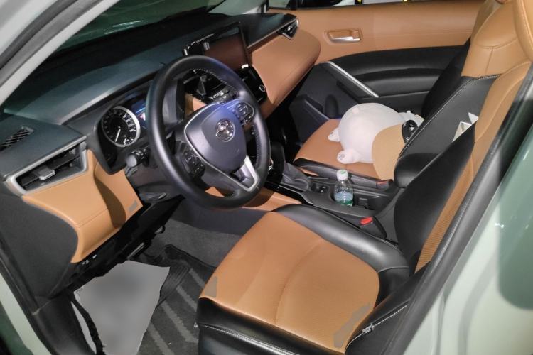 Used Toyota Corolla Cross 2022 2.0L Luxury Edition Left Front Seat