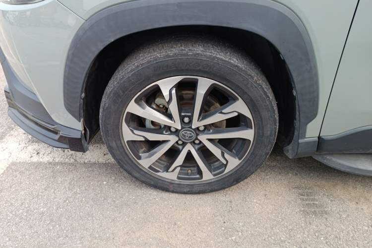 Used Toyota Corolla Cross 2022 2.0L Flagship Edition Left Front Wheel Hub