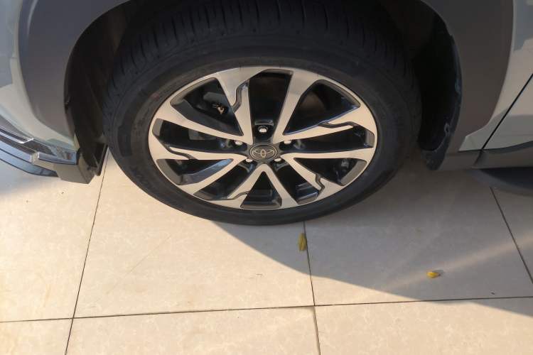 Used Toyota Corolla Cross 2022 2.0L Flagship Edition Left Front Wheel Hub