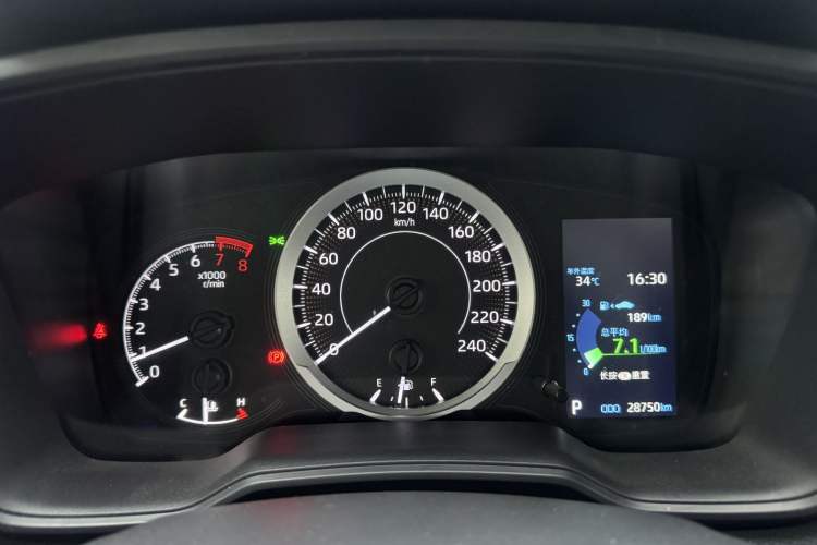 Used Toyota Corolla Cross 2022 2.0L Pioneer Edition Odometer Close Up