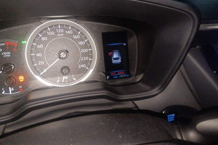 Used Toyota Corolla Cross 2022 2.0L Elite Edition Odometer Close Up