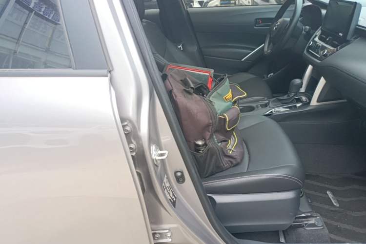 Used Toyota Corolla Cross 2022 2.0L Elite Edition Right Front Seat
