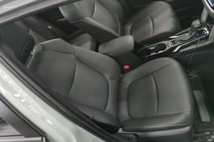 Used Toyota Corolla Cross 2022 2.0L Flagship Edition Right Front Seat