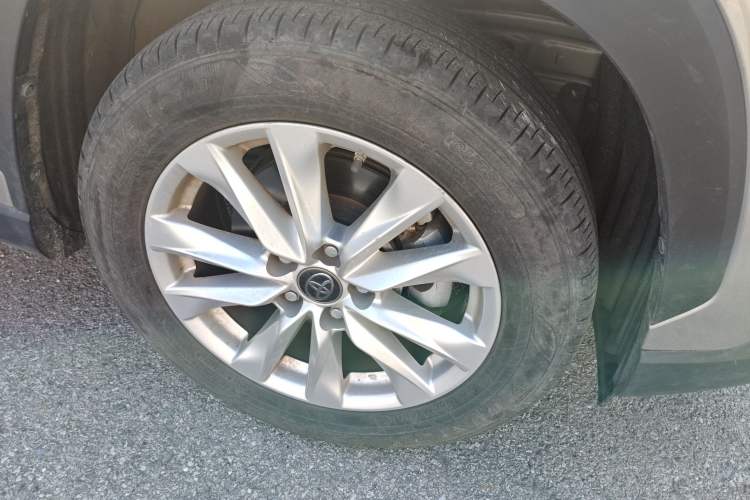 Used Toyota Corolla Cross 2022 2.0L Luxury Edition Right Front Wheel Hub