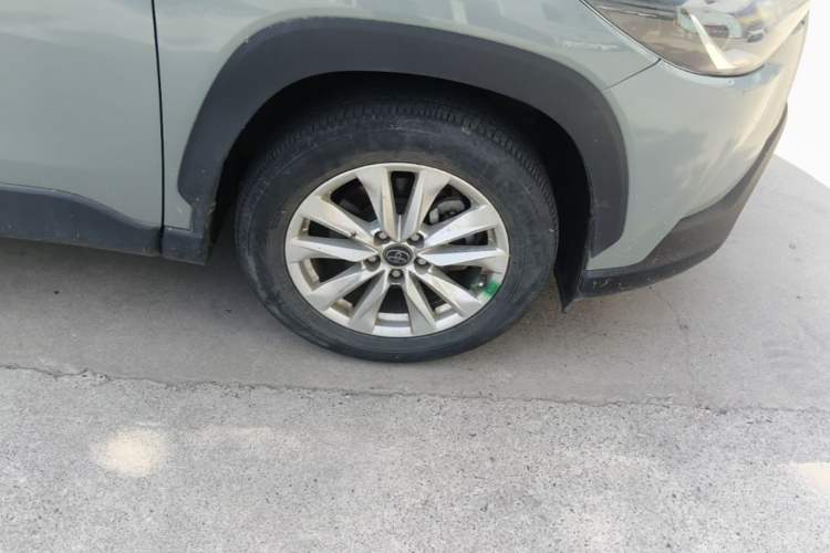 Used Toyota Corolla Cross 2022 2.0L Elite Edition Right Front Wheel Hub