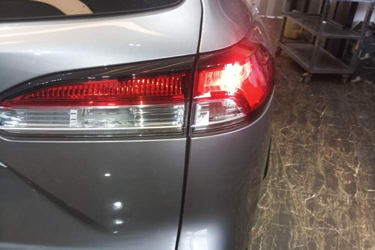 Used Toyota Corolla Cross 2022 2.0L Pioneer Edition Right Rear Taillight