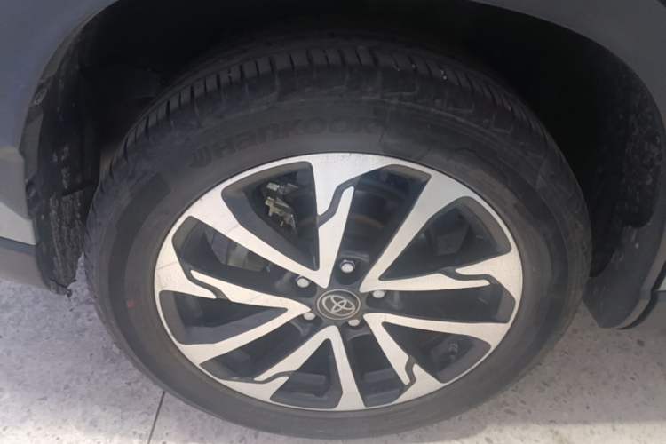 Used Toyota Corolla Cross 2022 2.0L Flagship Edition Right Rear Wheel Hub