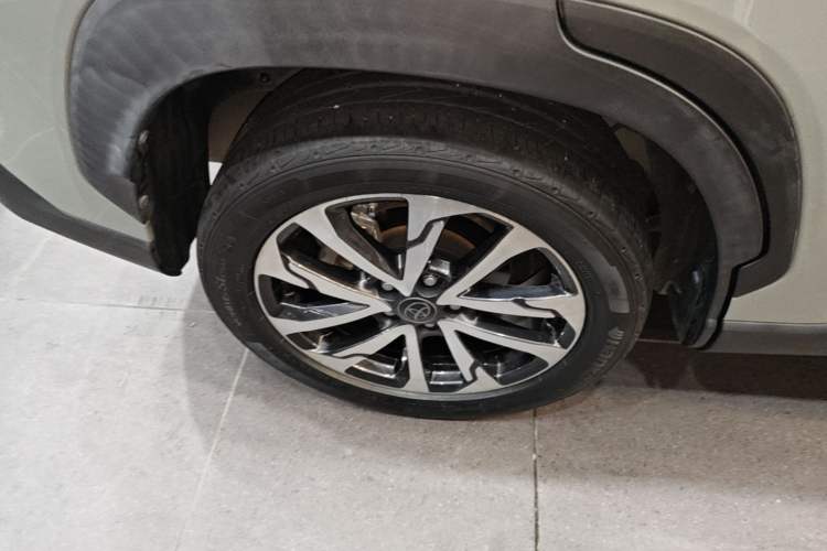Used Toyota Corolla Cross 2022 2.0L Flagship Edition Right Rear Wheel Hub