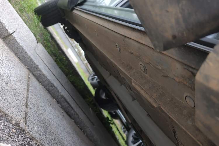 Used Toyota Corolla Cross 2022 2.0L Flagship Edition Right Side Sill