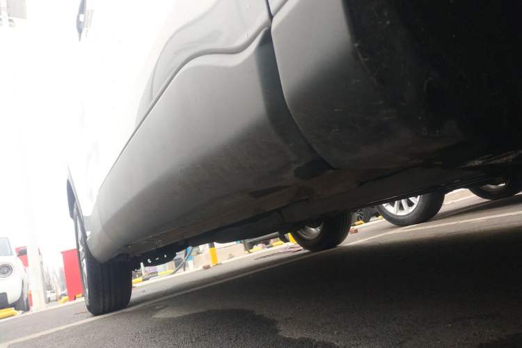Used Toyota Corolla Cross 2022 2.0L Elite Edition Right Side Sill