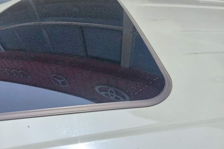 Used Toyota Corolla Cross 2022 2.0L Elite Edition Roof