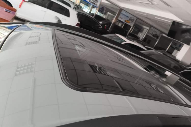 Used Toyota Corolla Cross 2022 2.0L Flagship Edition Roof