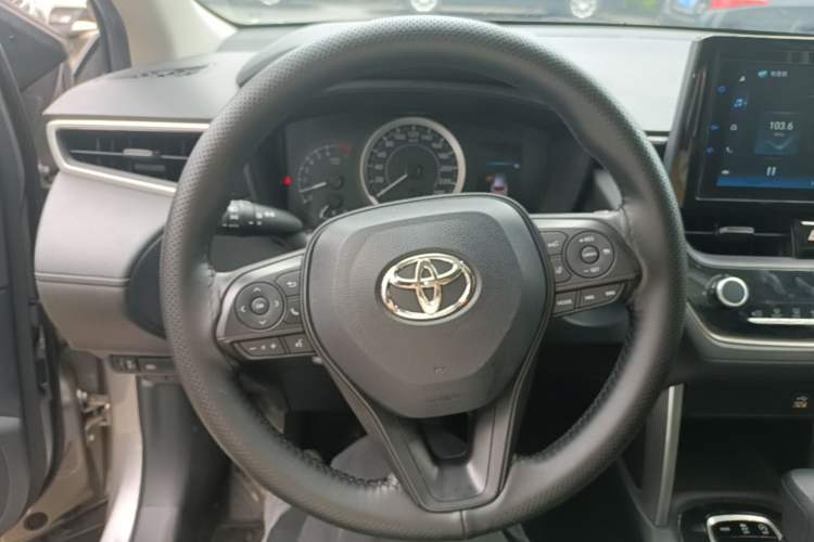 Used Toyota Corolla Cross 2022 2.0L Elite Edition Steering Wheel