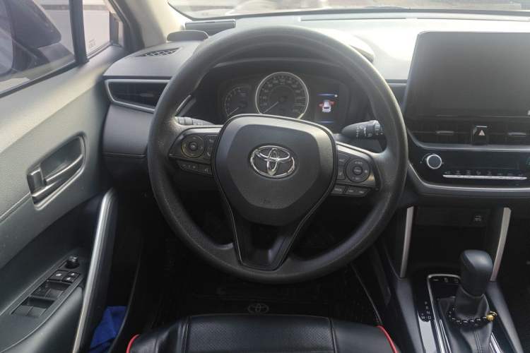 Used Toyota Corolla Cross 2022 2.0L Elite Edition Steering Wheel