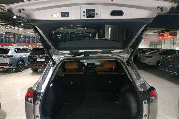 Used Toyota Corolla Cross 2022 2.0L Flagship Edition Trunk