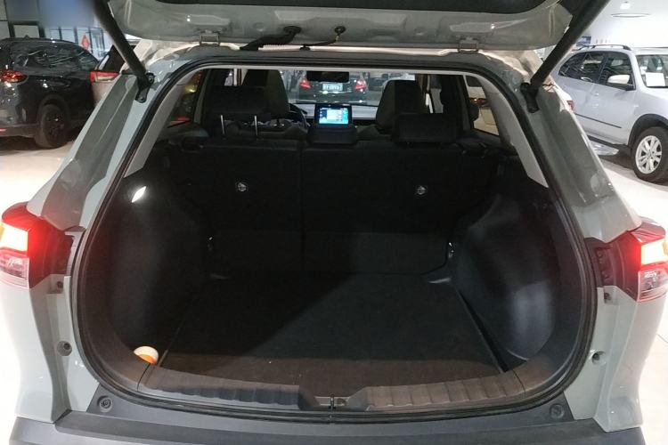 Used Toyota Corolla Cross 2022 2.0L Flagship Edition Trunk