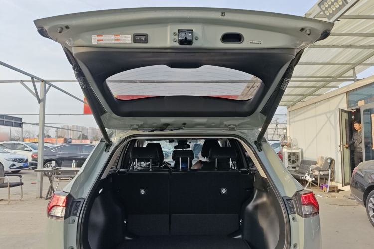 Used Toyota Corolla Cross 2022 2.0L Flagship Edition Trunk