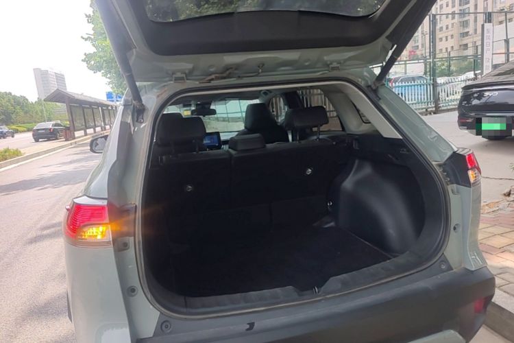 Used Toyota Corolla Cross 2022 2.0L Flagship Edition Trunk