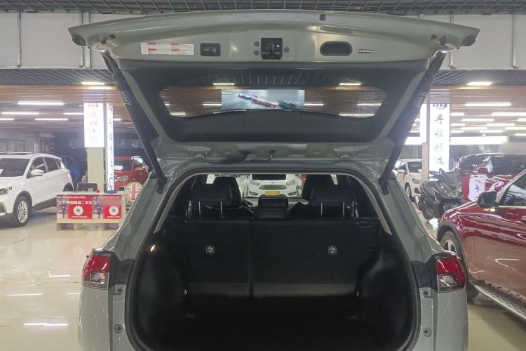 Used Toyota Corolla Cross 2022 2.0L Flagship Edition Trunk