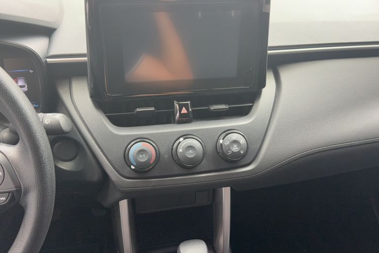 Used Toyota Corolla Cross 2022 2.0L Pioneer Edition Audio And AC Panel
