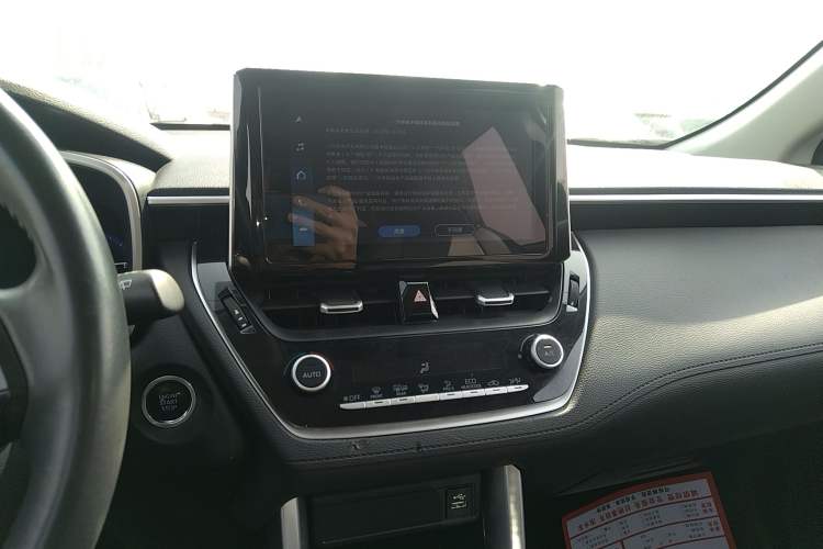 Used Toyota Corolla Cross 2022 2.0L Flagship Edition Audio And AC Panel