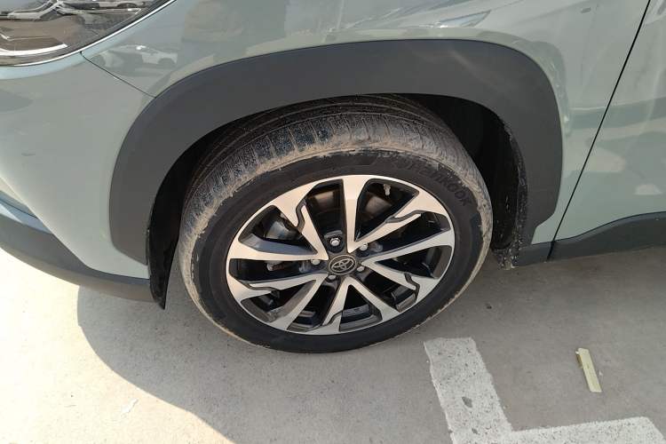 Used Toyota Corolla Cross 2022 2.0L Flagship Edition Exterior 4